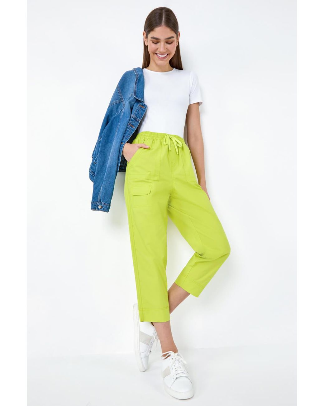 Roman White Cotton Elastic Waist Cropped Cargo Trousers