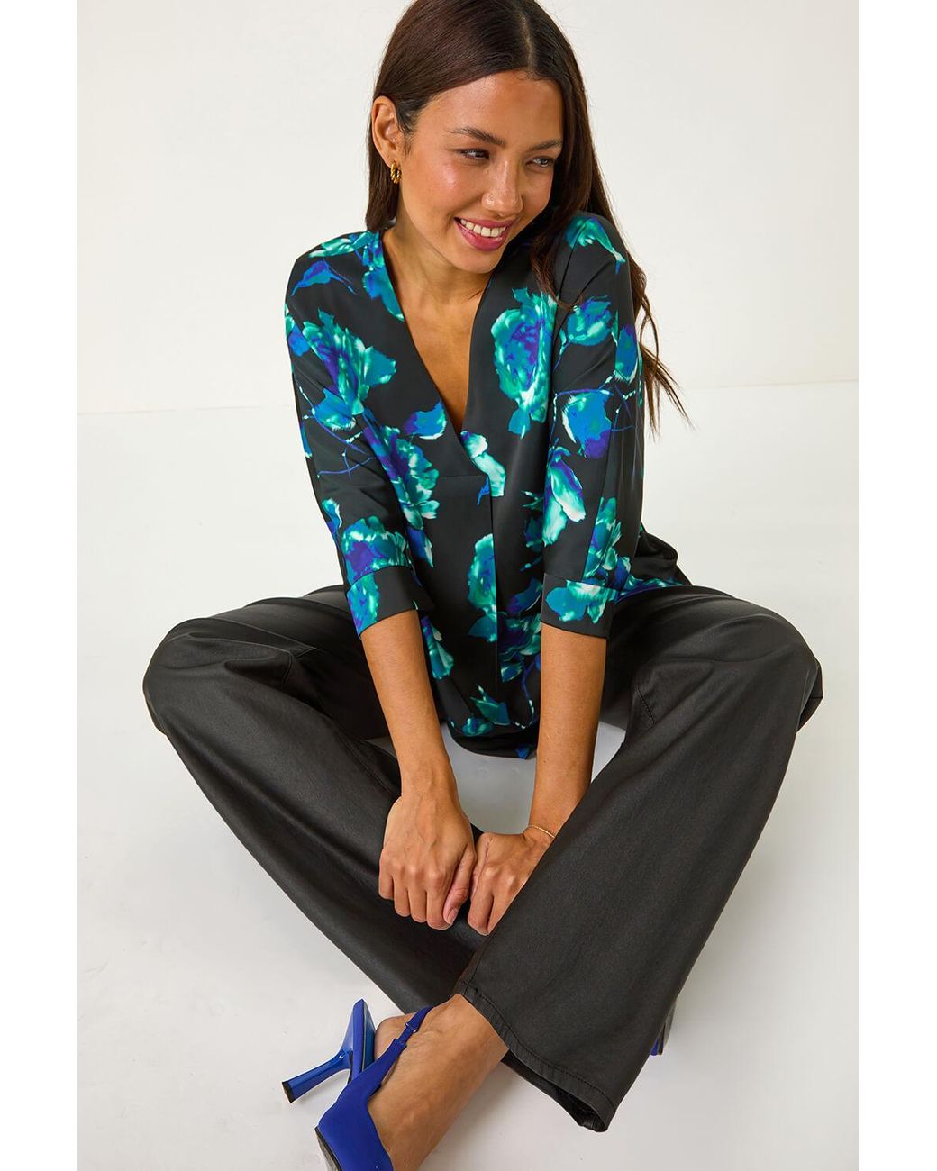 Roman Blue Floral Print Kimono Sleeve Asymmetric Top