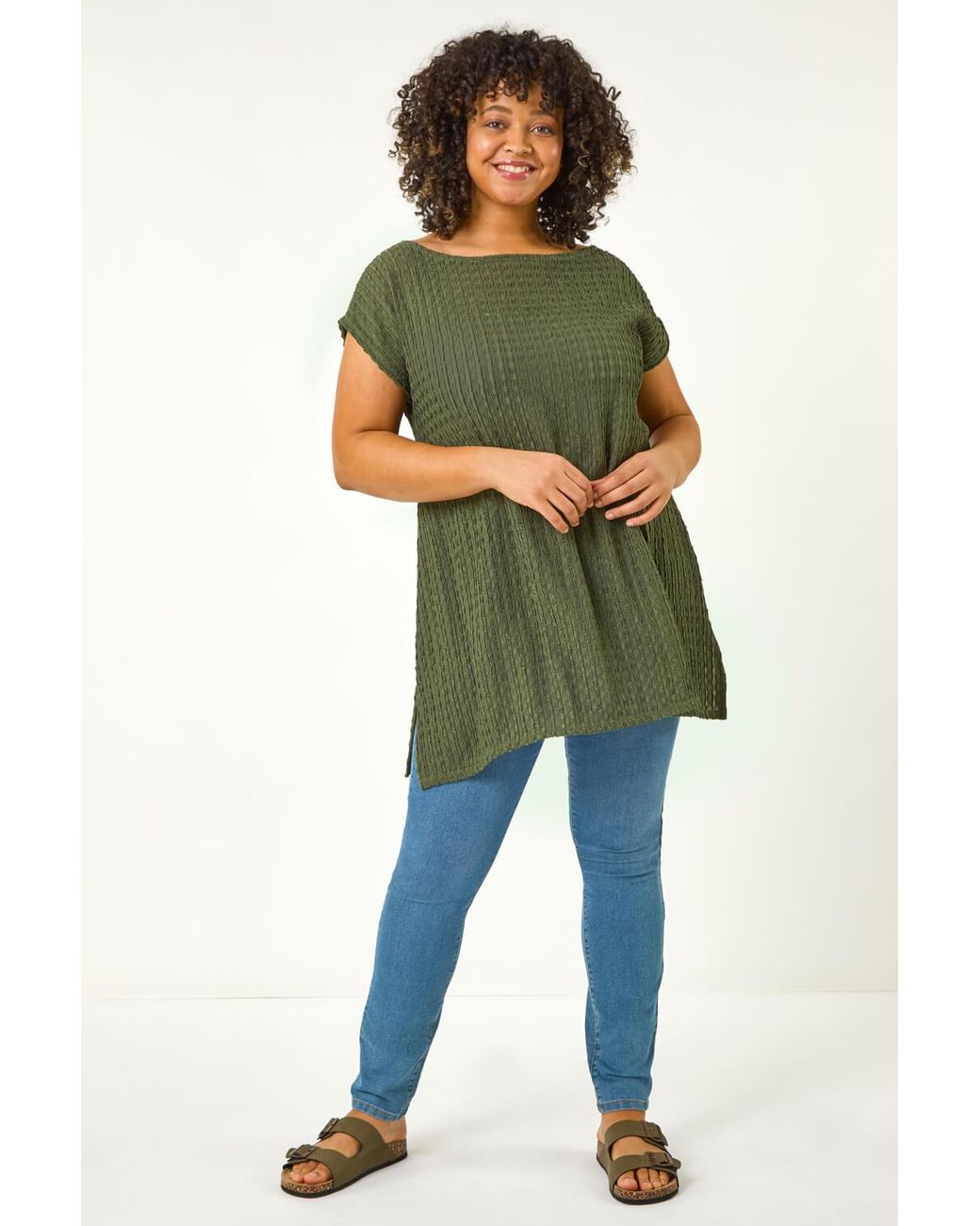 Roman Curve Green Textured Short Sleeve T-Shirt