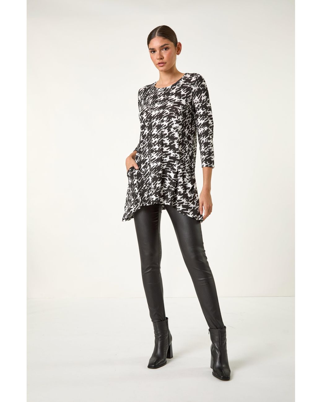 Roman Gray Dogstooth Print Pocket Stretch Tunic Top