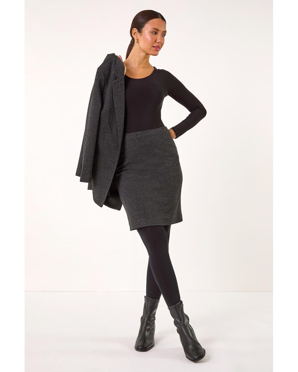 Roman Black Smart Textured Stretch Skirt