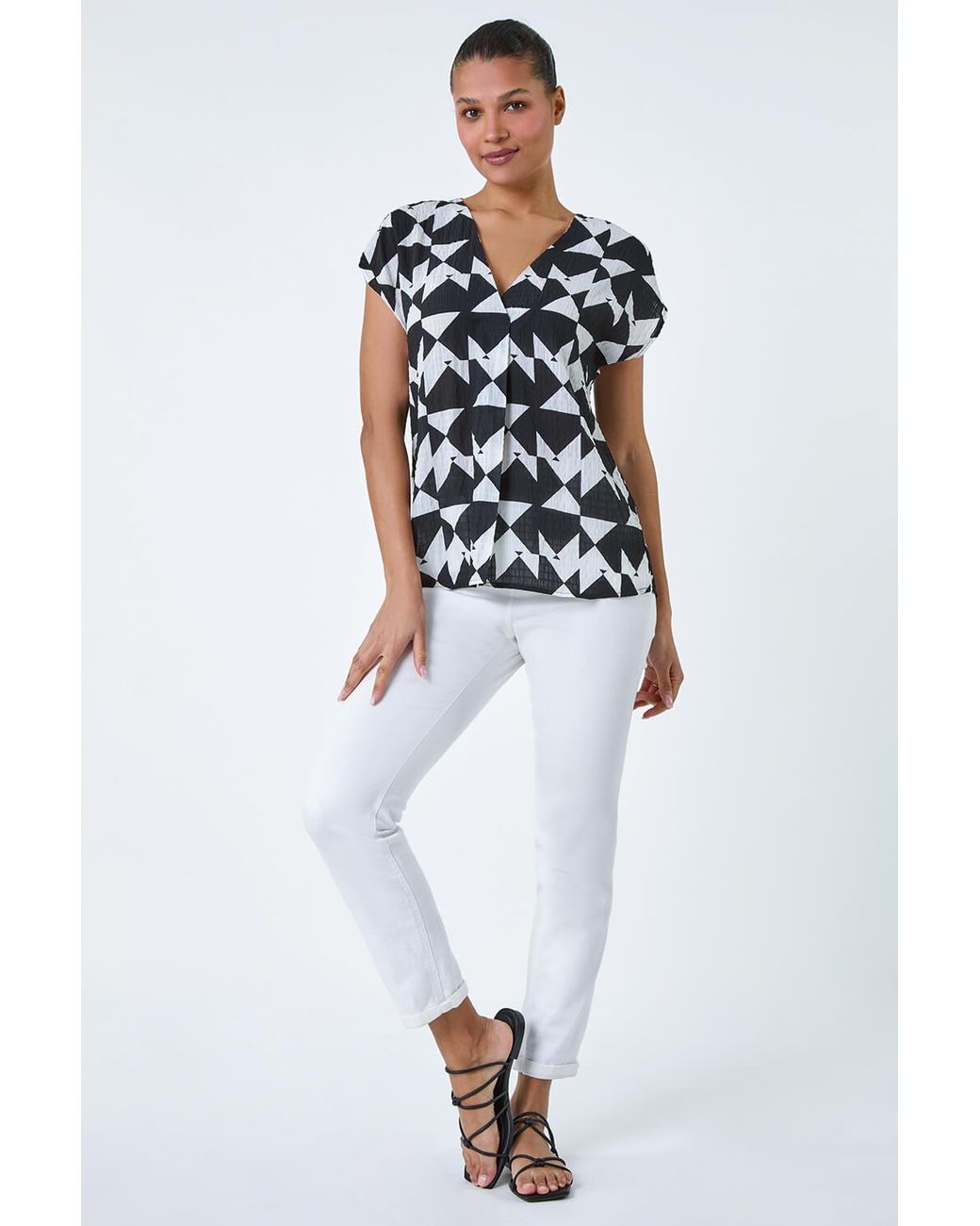 Roman White Geometric Crinkle Textured V-Neck Top