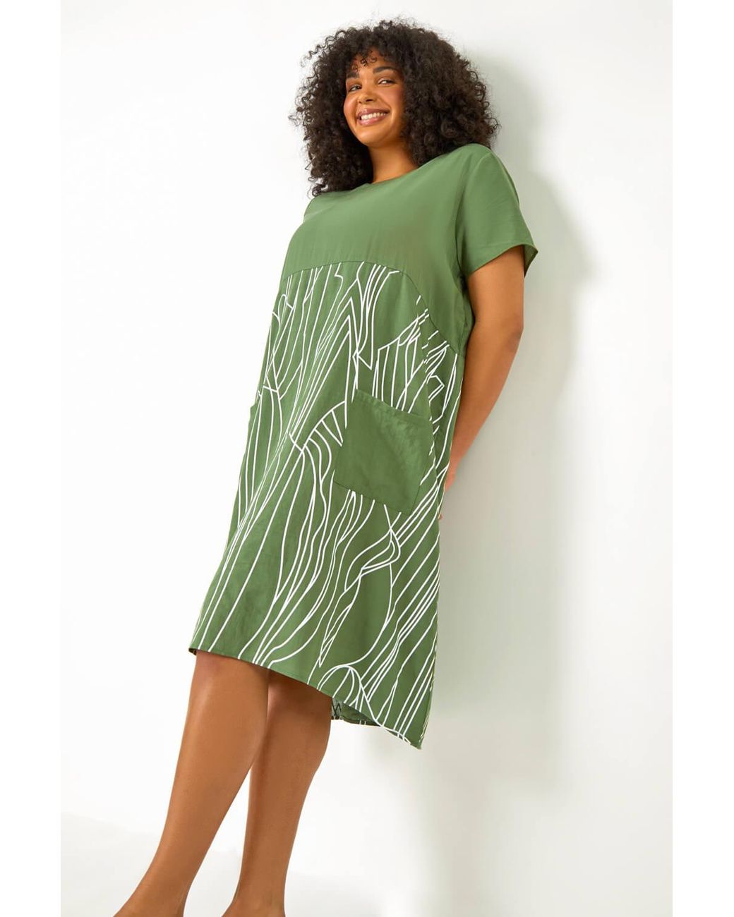 Roman Curve Green Contrast Print Pocket T-Shirt Dress
