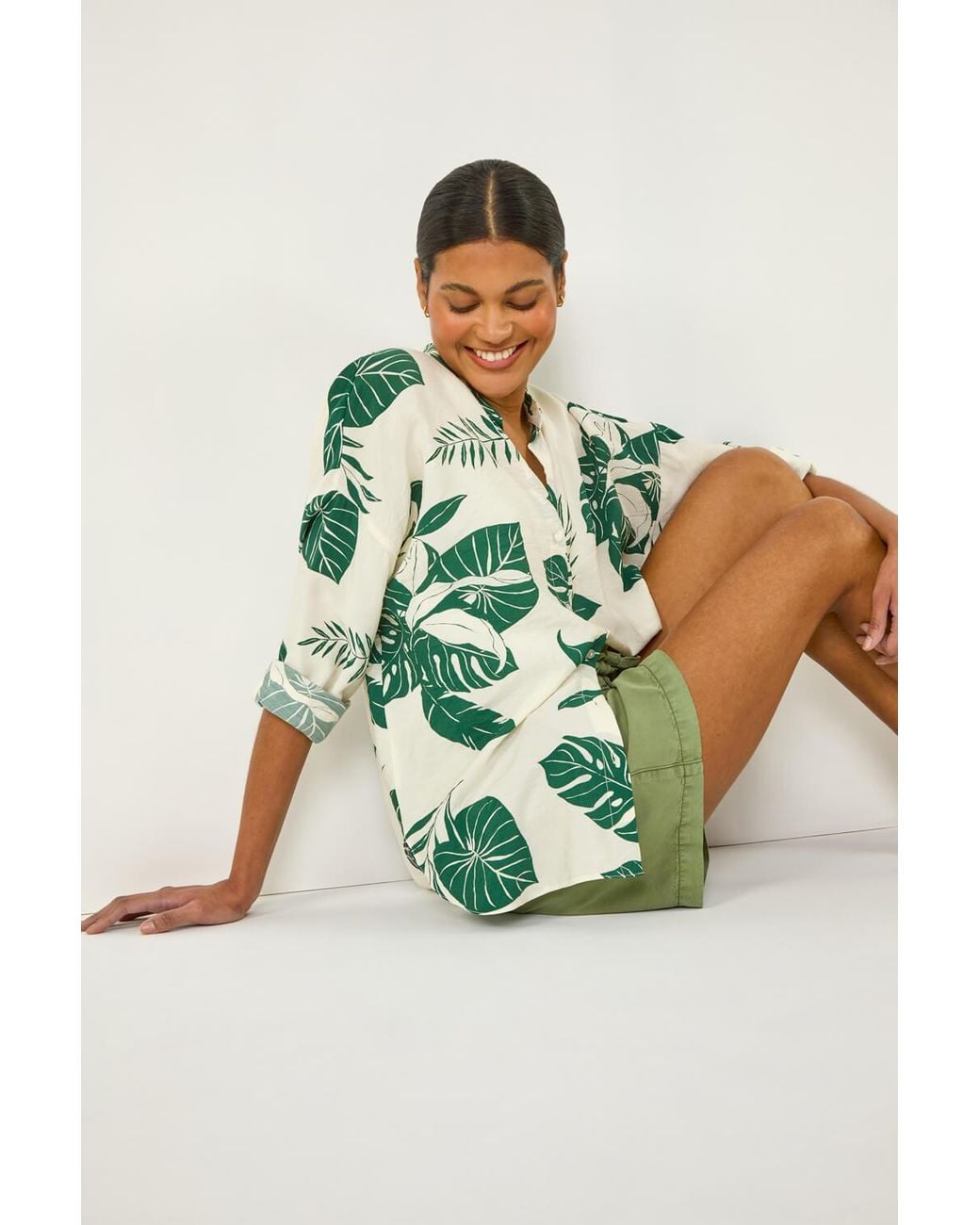 Roman Green Tropical Palm Leaf Buttoned Shirt