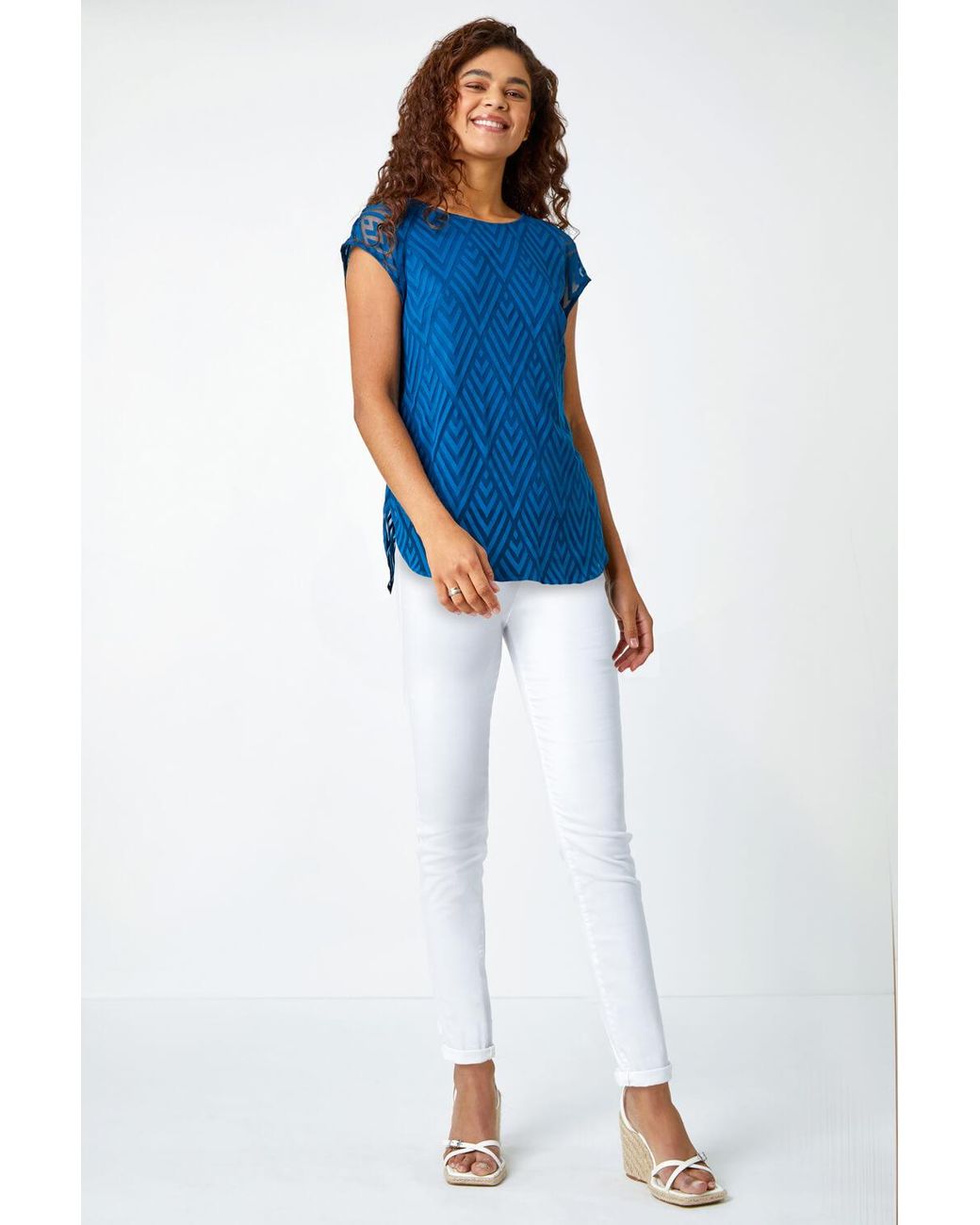 Roman Blue Textured Chevron Print Top