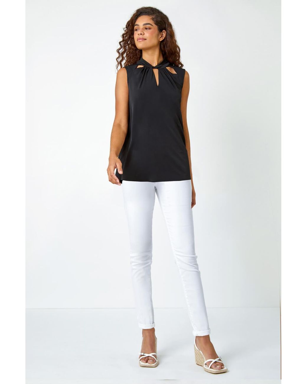 Roman Black Sleeveless V-Neck Twist Neck Stretch Top