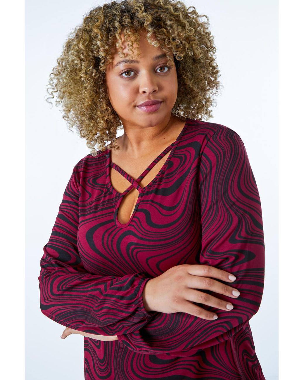 Roman Curve Red Cross Neck Marble Print Top