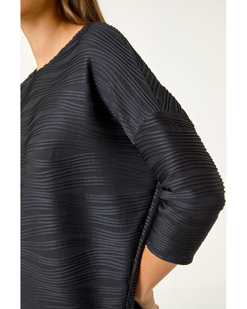 Roman Black Wave Textured Stretch Top
