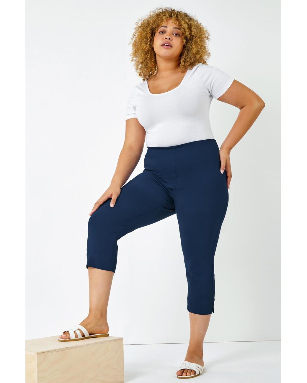 Roman Curve Blue Cropped Stretch Trouser