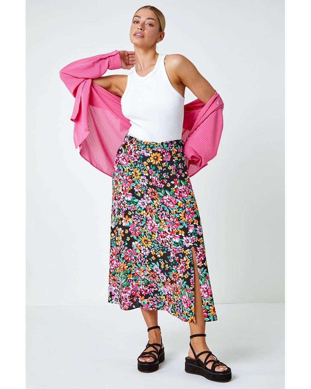 D.u.s.k Black Floral Button Detail Midi Elastic Waist Skirt
