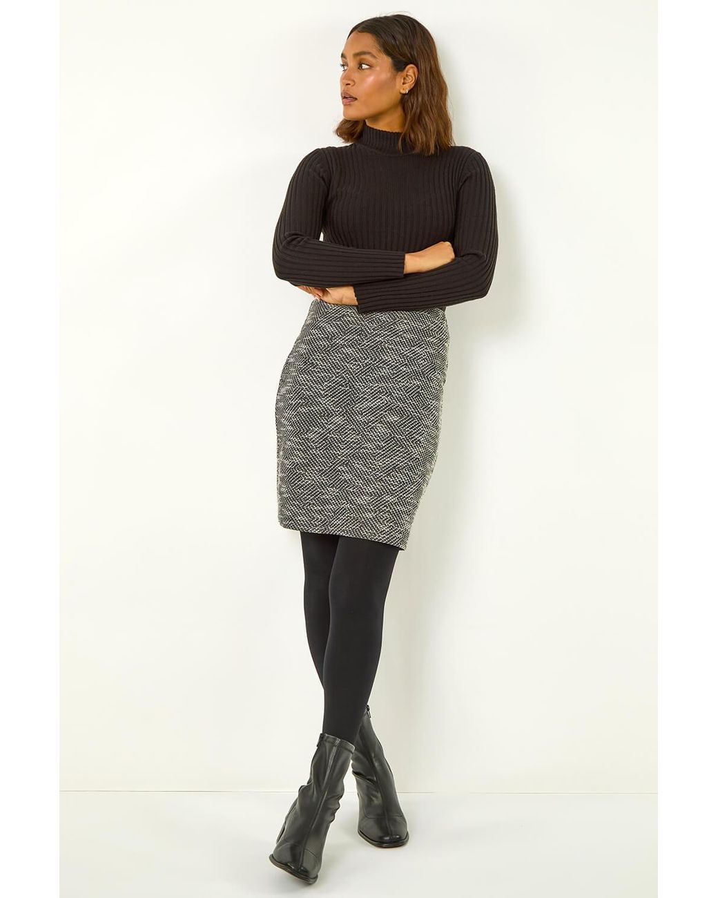 Roman Black Textured Stretch Knee Length Skirt