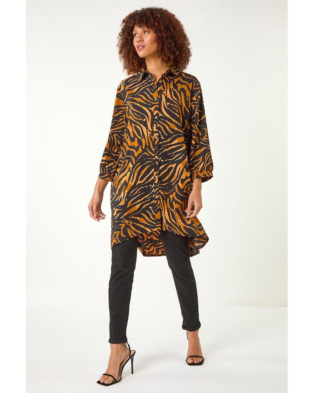 Roman Natural Animal Print V-Neck Longline Blouse
