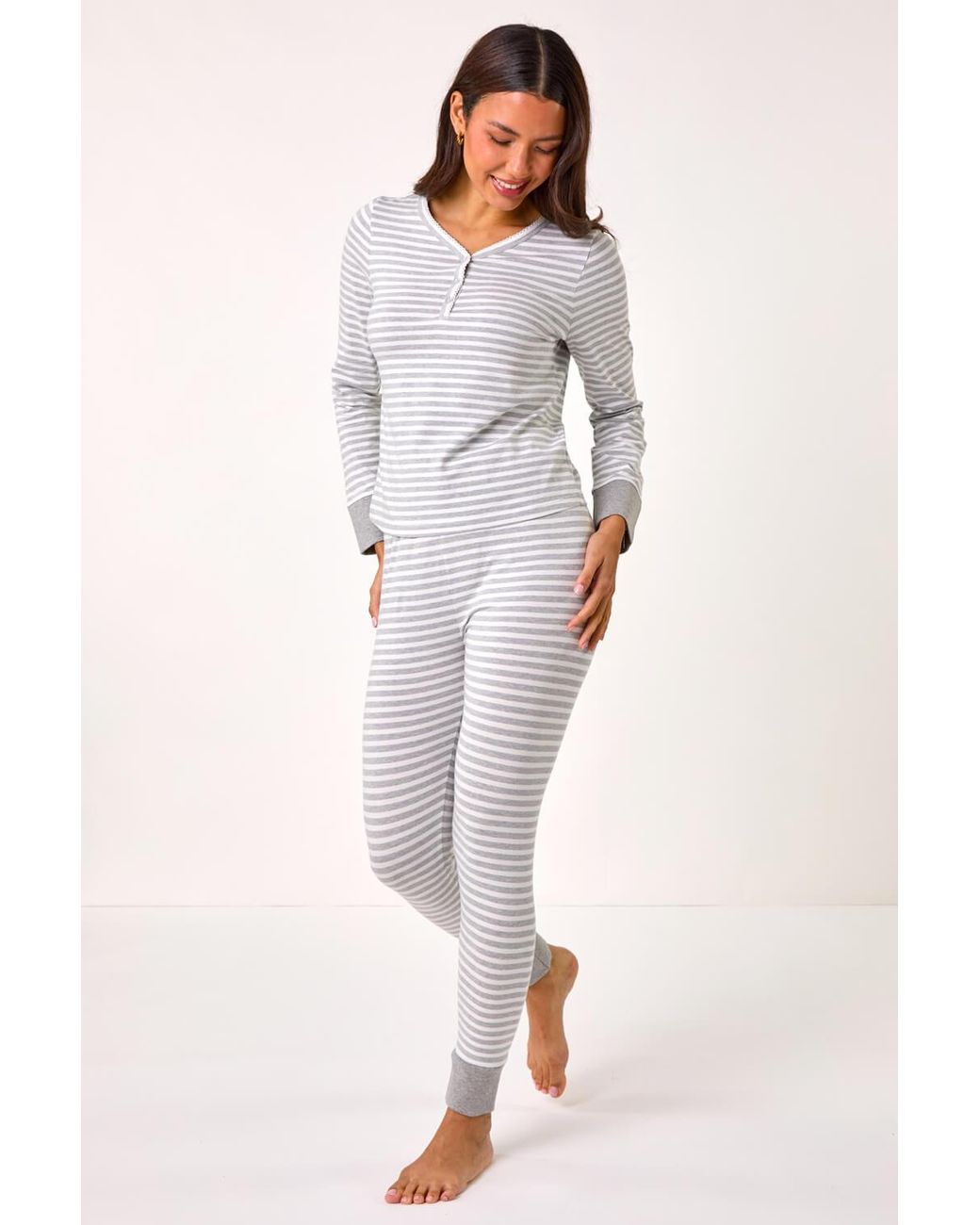 Roman White Striped Twosie Pyjama Set