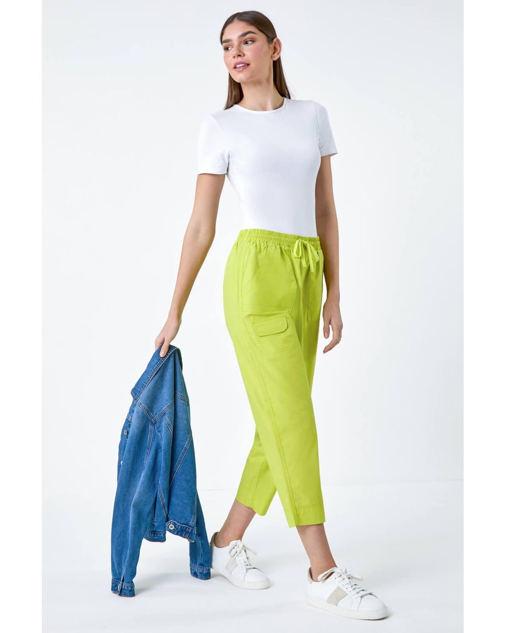 Roman White Cotton Elastic Waist Cropped Cargo Trousers