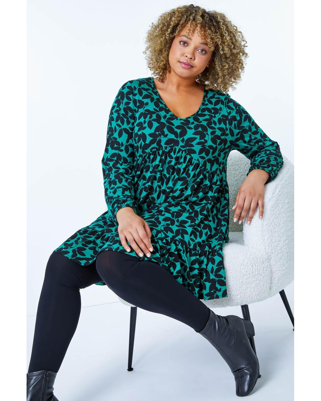 Roman Curve Blue Animal Print Tiered Tunic Dress