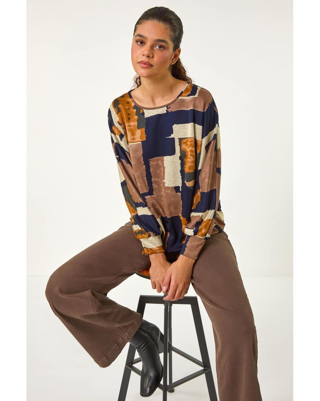 Roman Metallic Abstract Print Contrast Hem Stretch Top