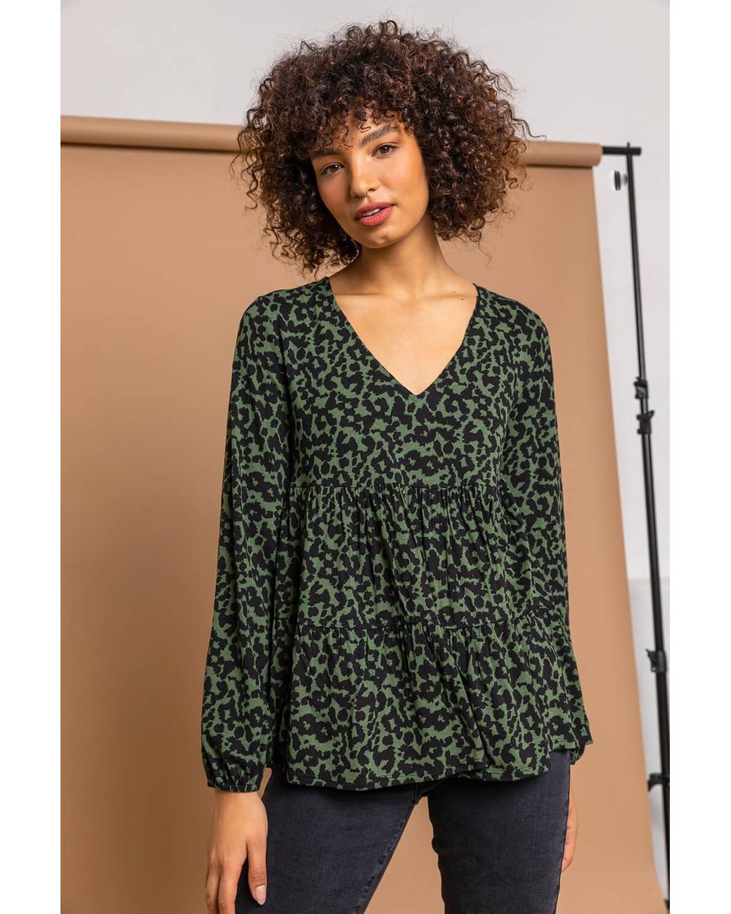 D.u.s.k Green Animal Print V Neck Tiered Top
