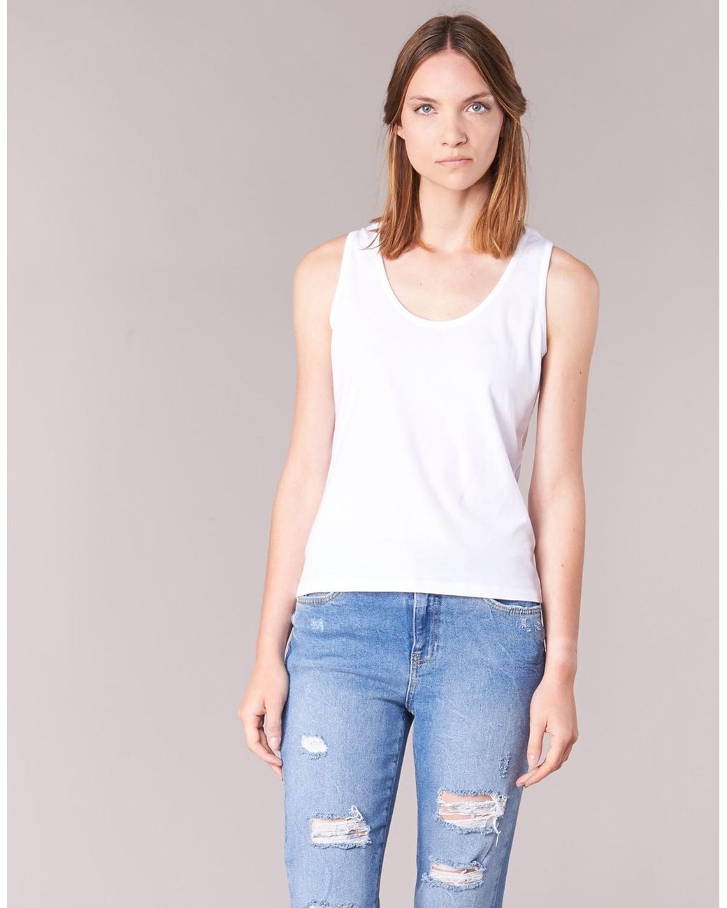 BOTD White Tops / Sleeveless T-shirts Edebala