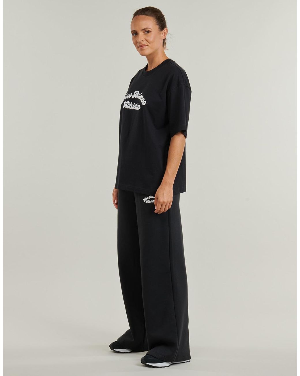 New Balance Black T Shirt Linear Heritage Oversized T-shirt