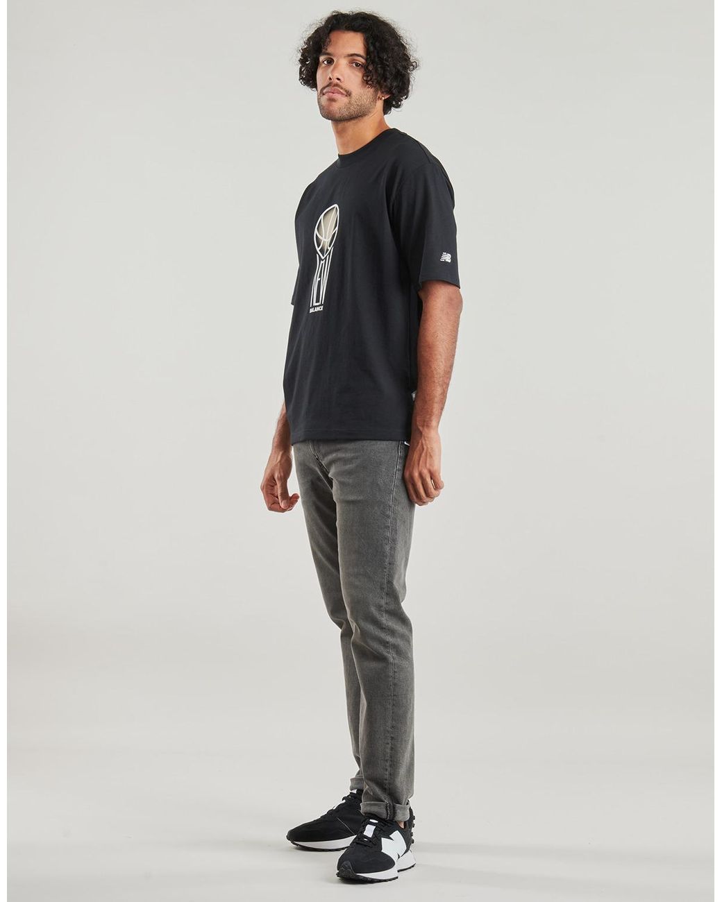 New Balance Black T Shirt Graphic Jersey Tee for men