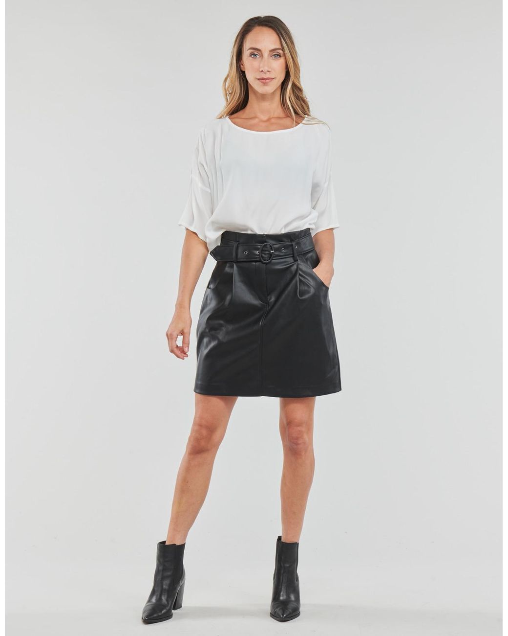 Vila Black Short Skirts Vichoosy Hw Coated Skirt