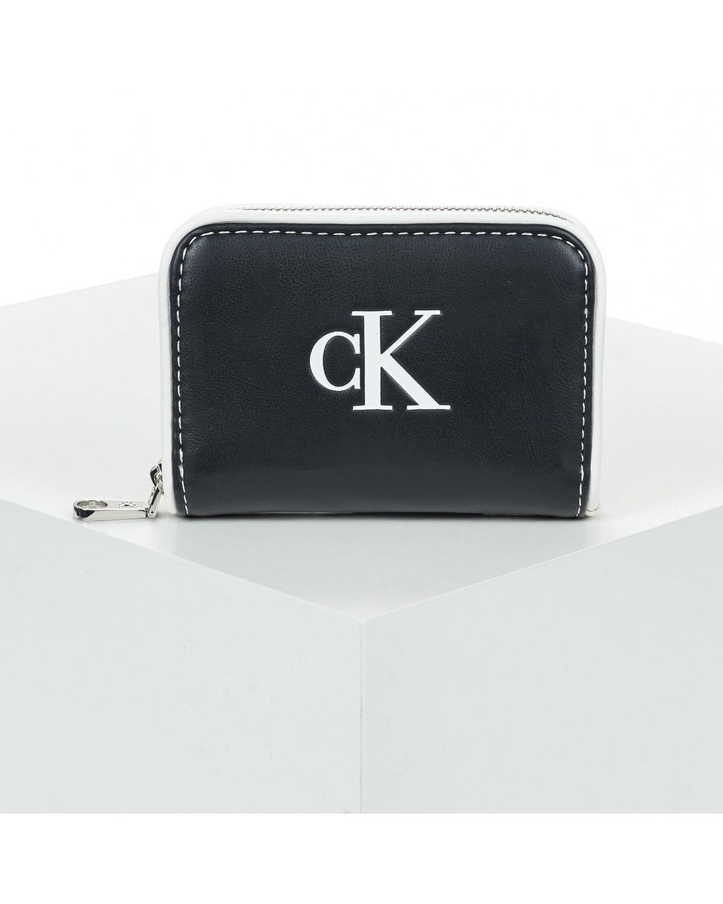 Calvin Klein Black Purse Wallet Contrast Ck Medium Zip Around