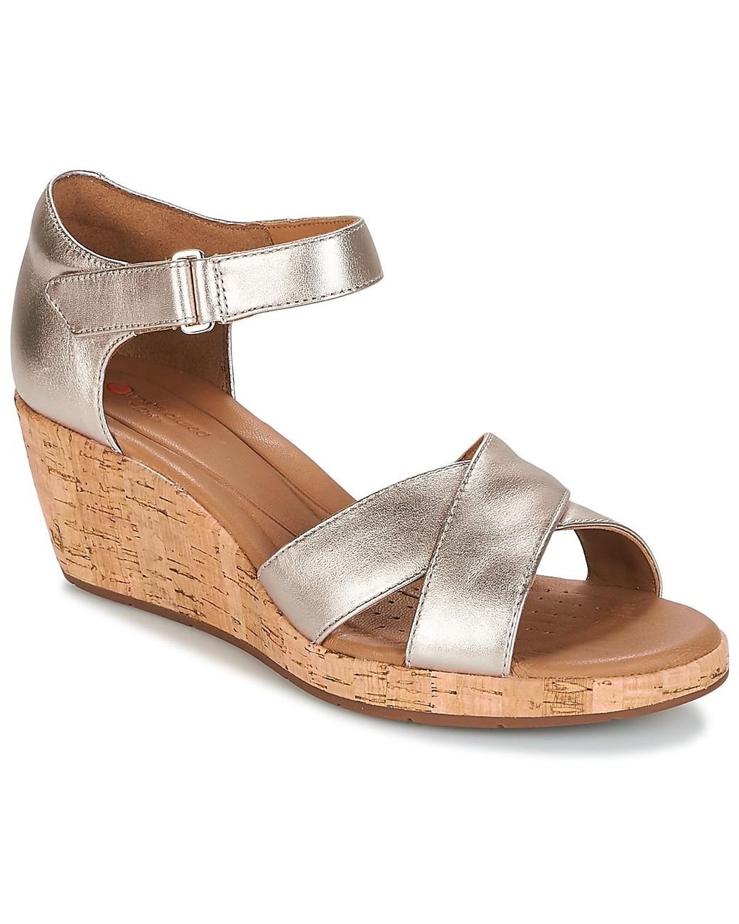 Clarks Sandals Un Plaza Cross in Metallic | Lyst UK