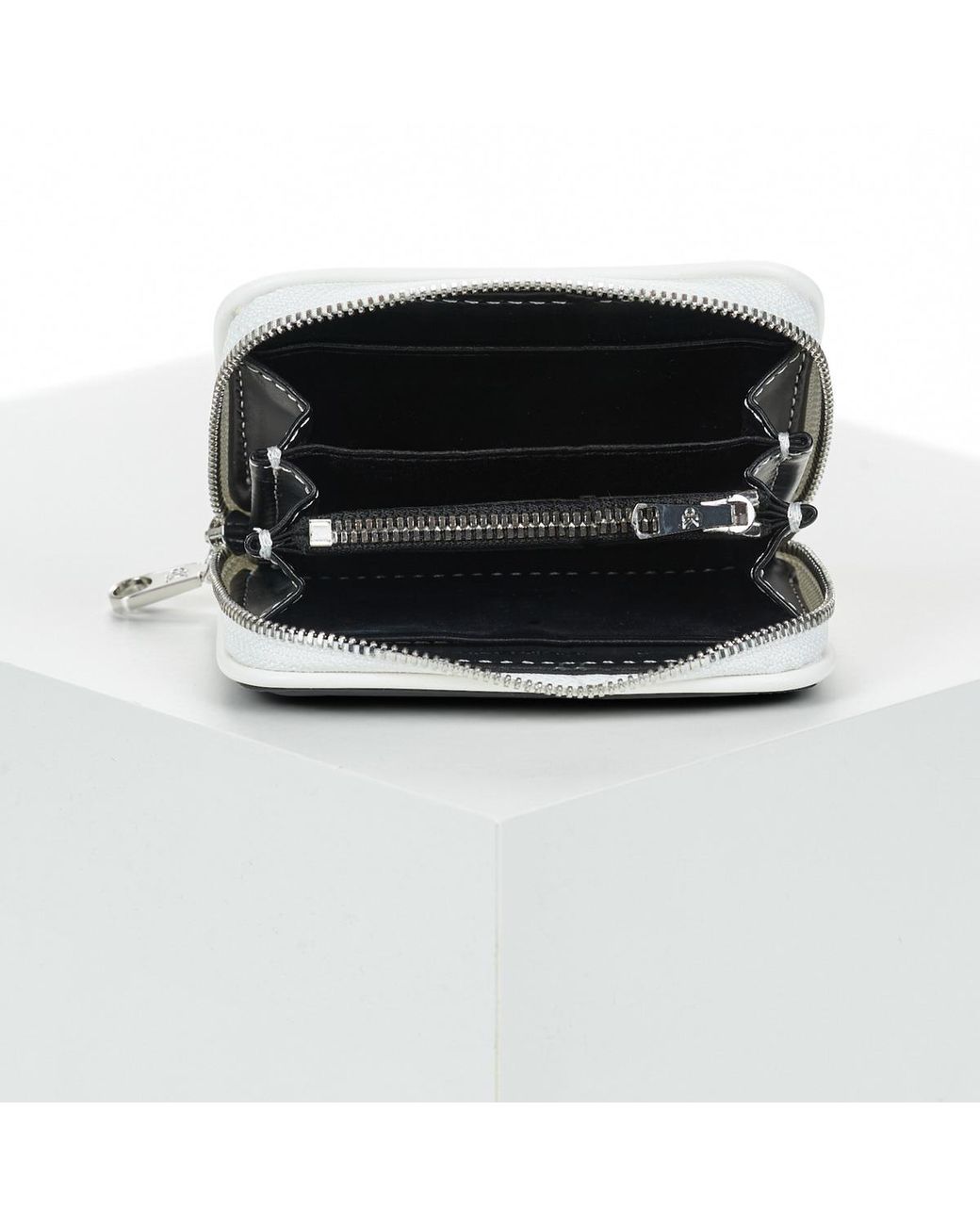 Calvin Klein Black Purse Wallet Contrast Ck Medium Zip Around