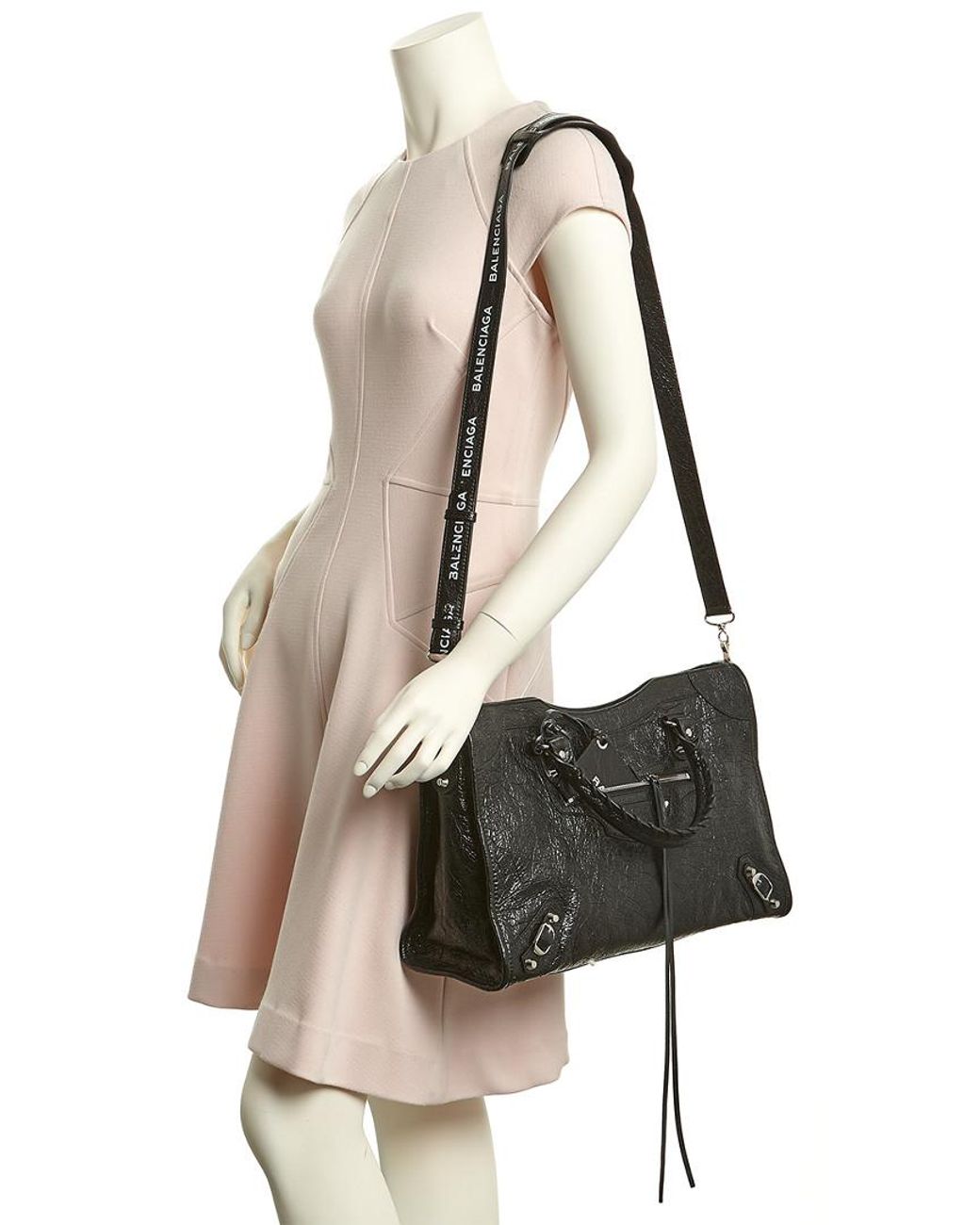 Balenciaga Classic Logo Strap Medium Leather Shoulder Bag in Black | Lyst
