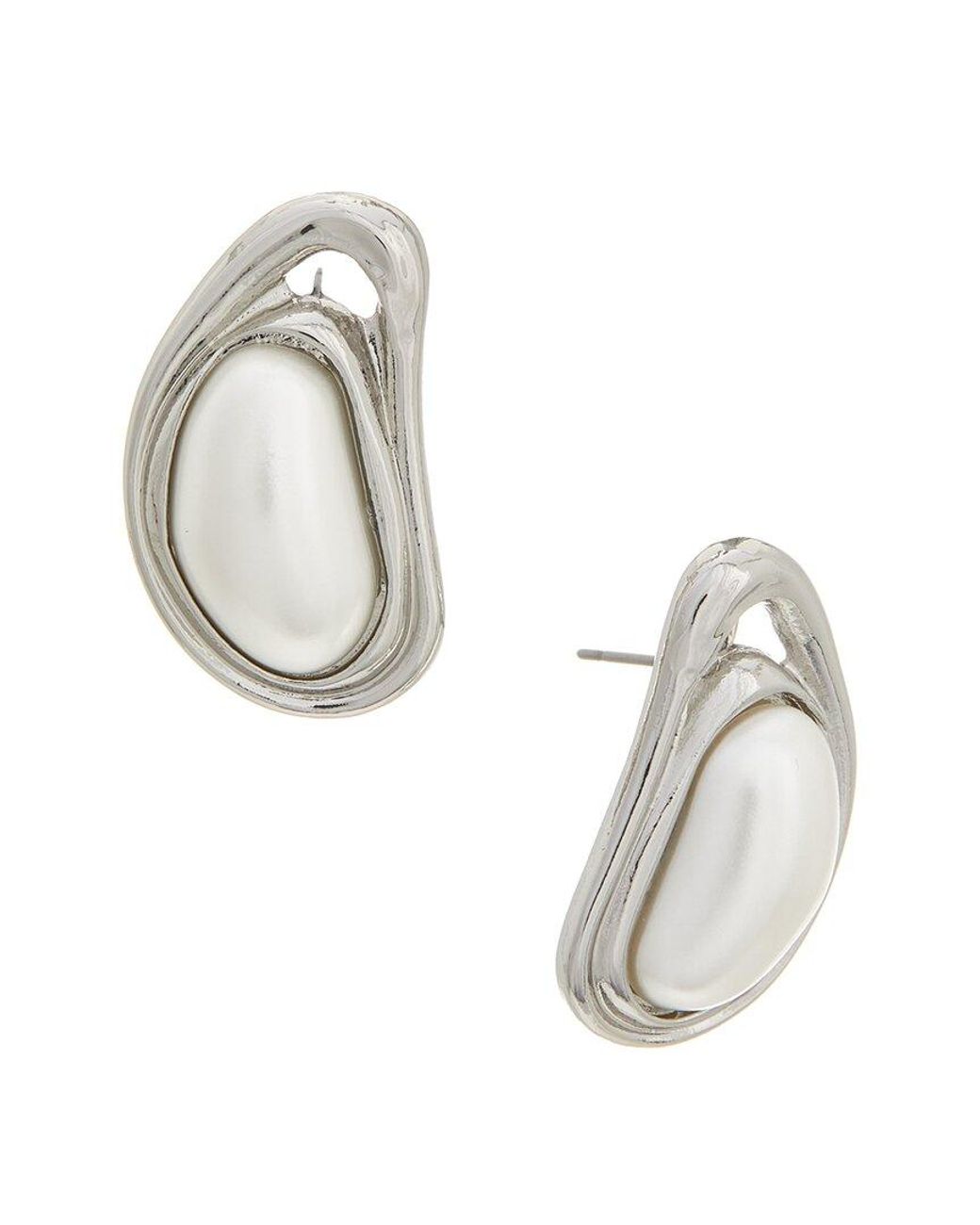 petit moments Metallic Stud Earrings