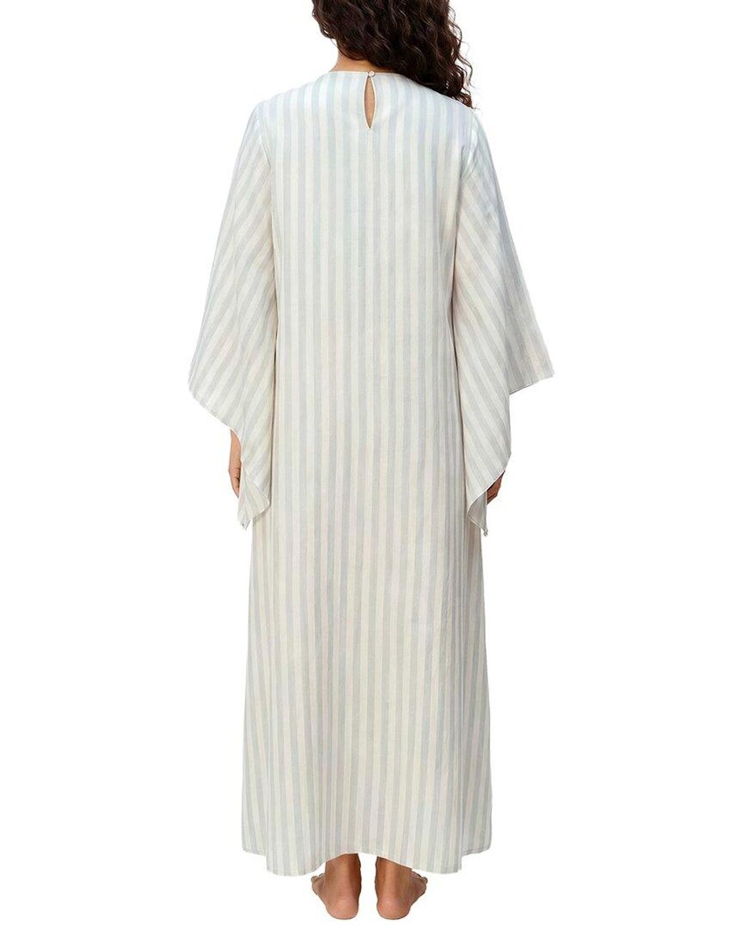 Ariele Tesoro White Print Maxi Dress