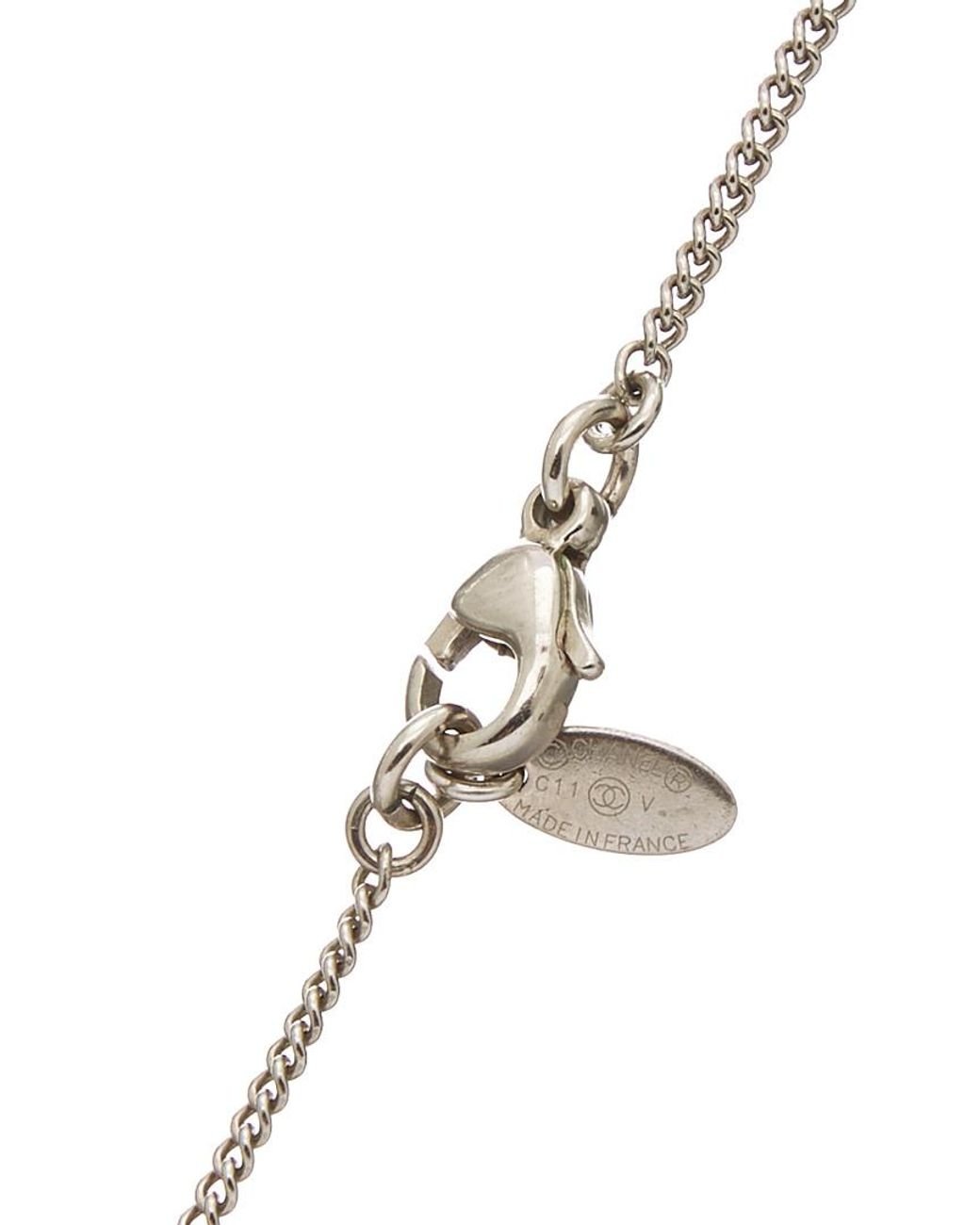 Chanel Silver-tone Crystal Cc Necklace in Metallic