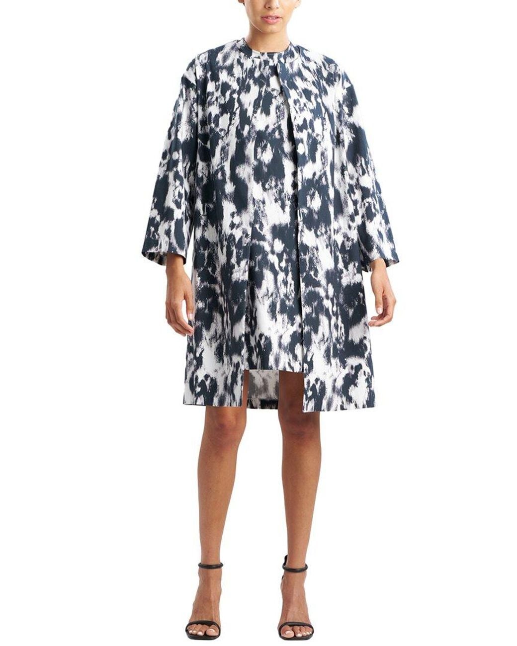 Natori Blue Abstract Long Topper