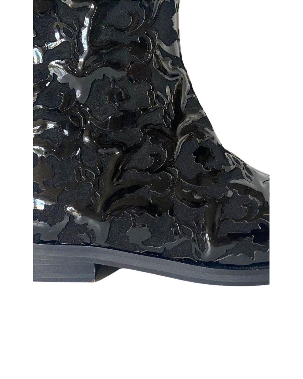 Alaïa Black Patent Leather Ankle Boots