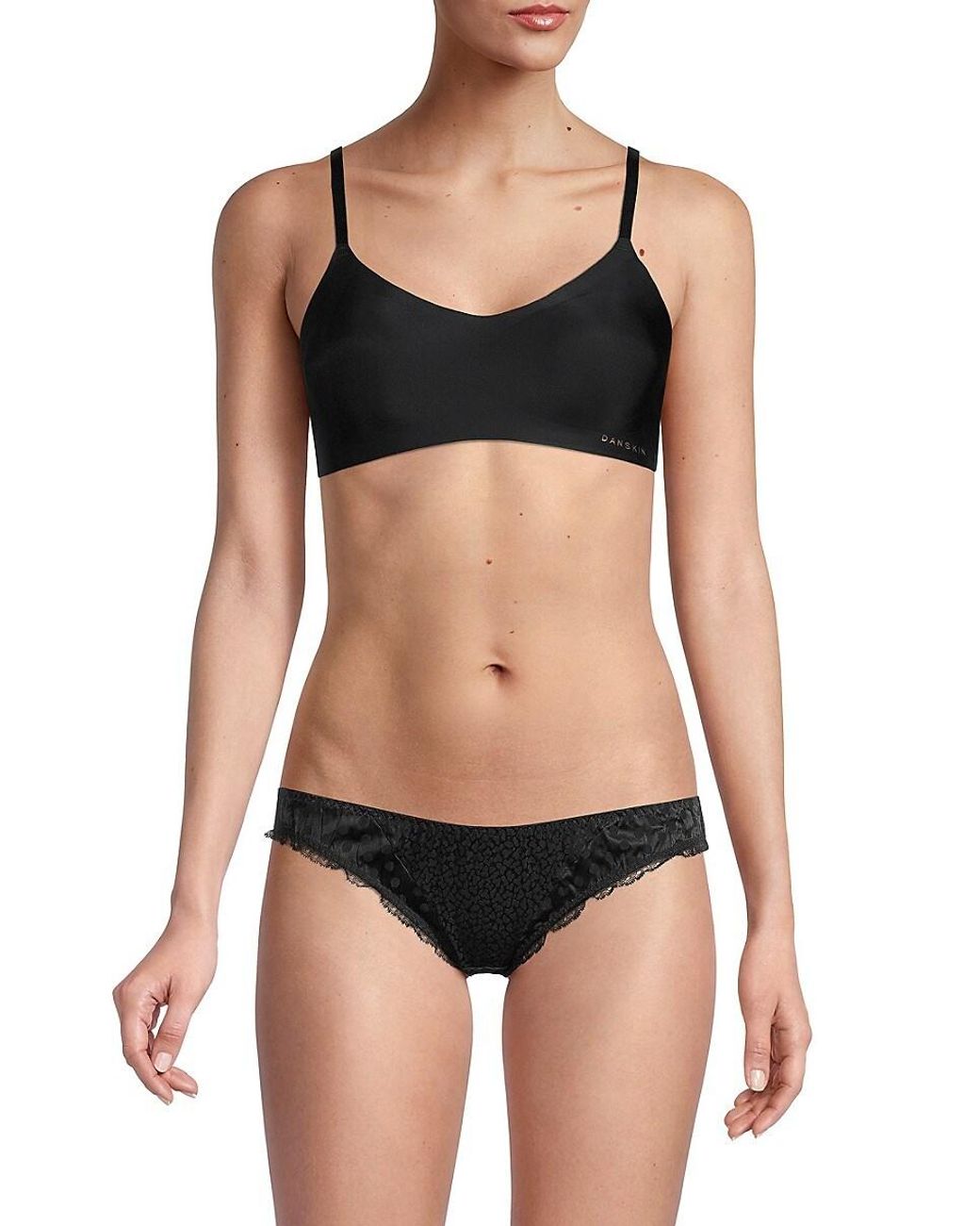 Danskin Seamless Sports Bra in Black