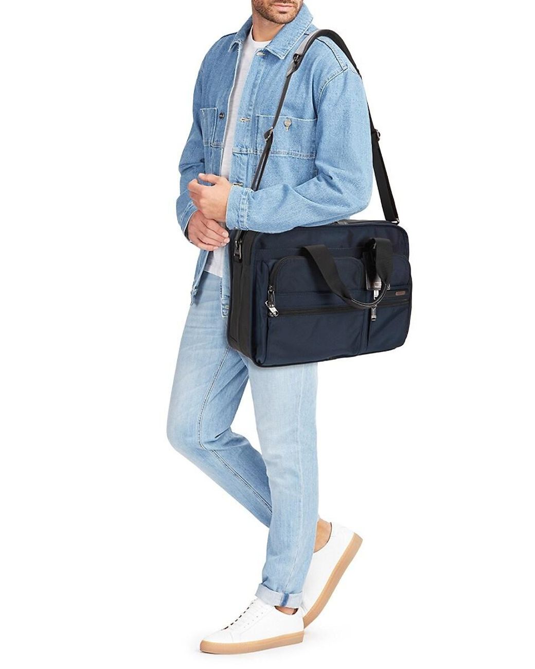 tumi expandable tote