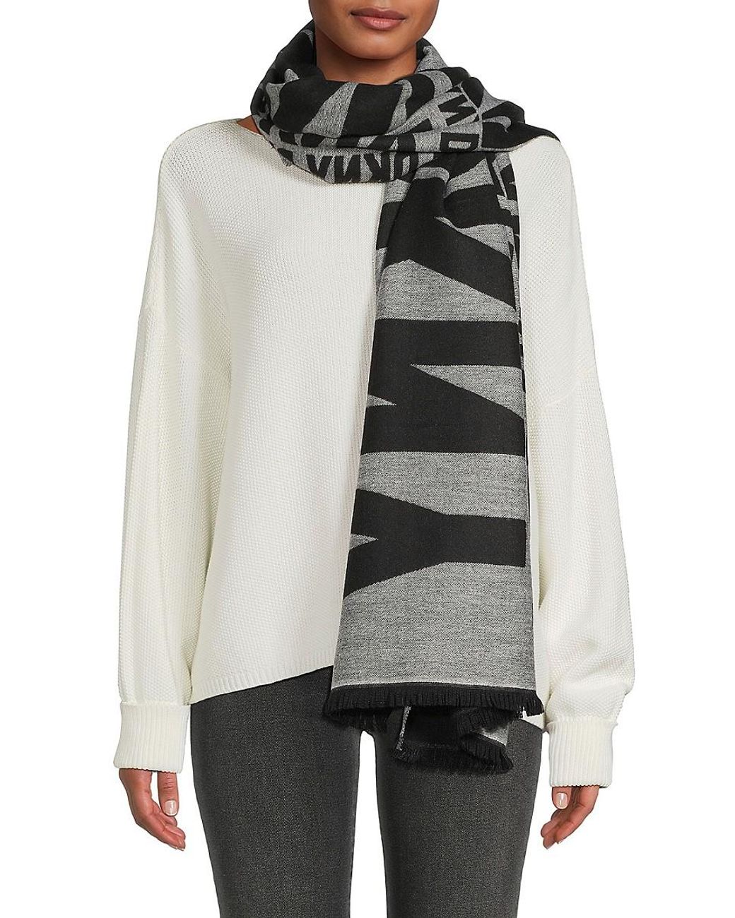 St. John Dkny Logo Reversible Scarf in Grey