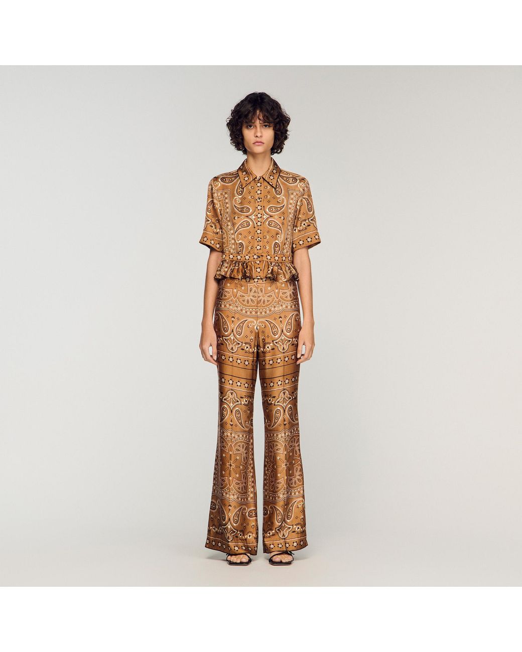 Sandro Natural Bandana Print Cropped Shirt