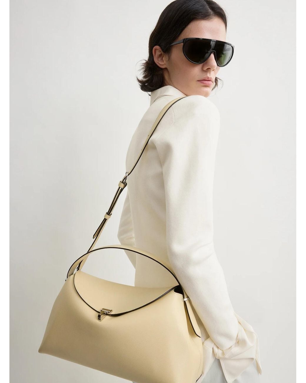 Totême Natural T-Lock Handle Bag