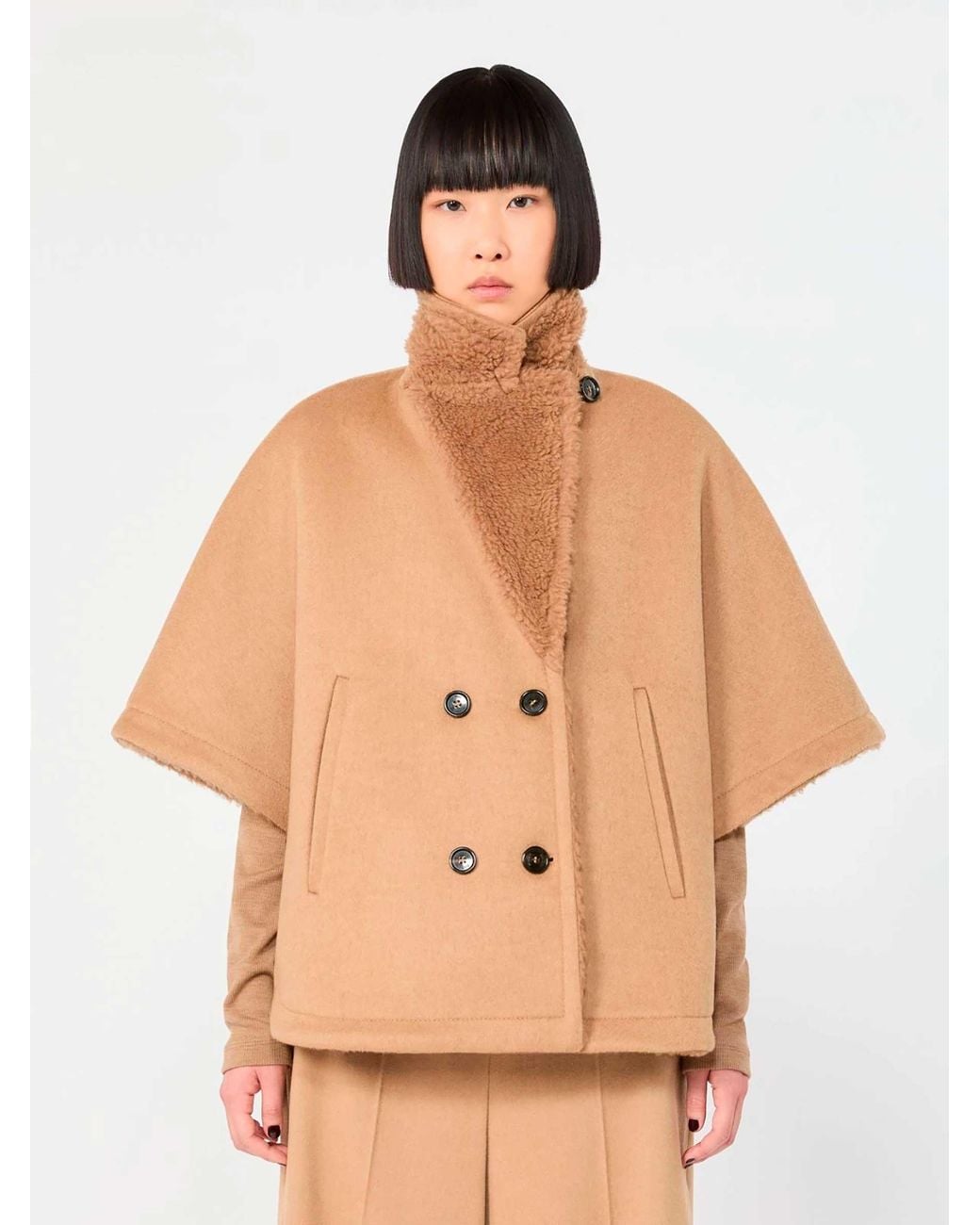 Cape Réversible Camel Max Mara en coloris Natural