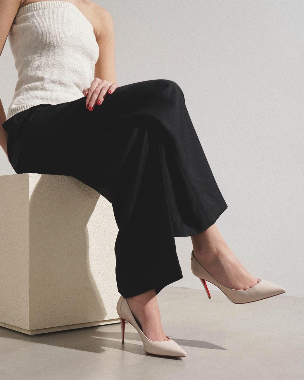 Christian Louboutin Sporty Kate 85 Beige Leather Pumps in Pink