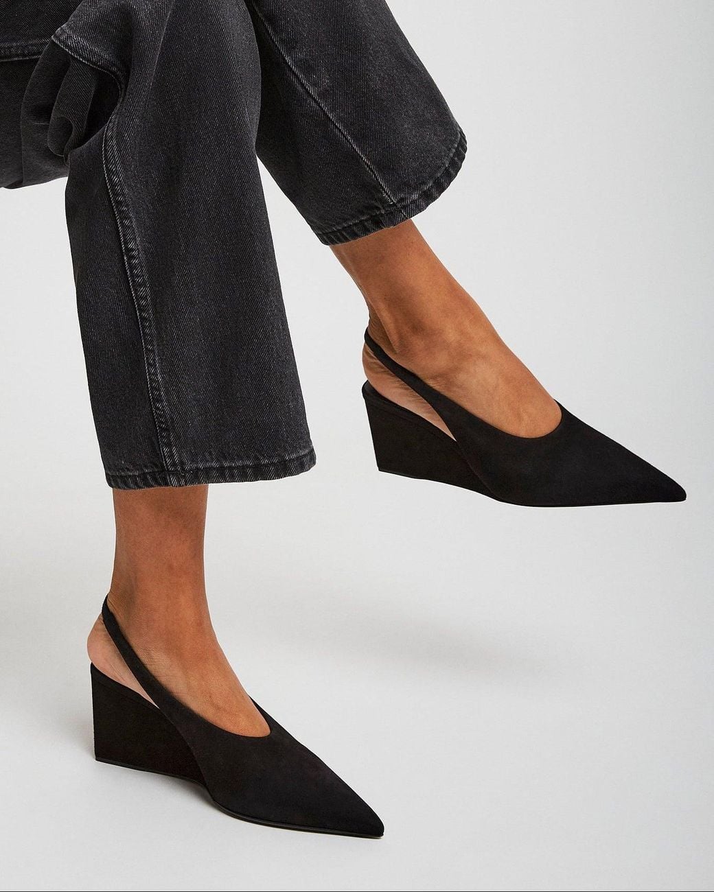 Alaïa Blue Black 90 Suede Slingback Wedges