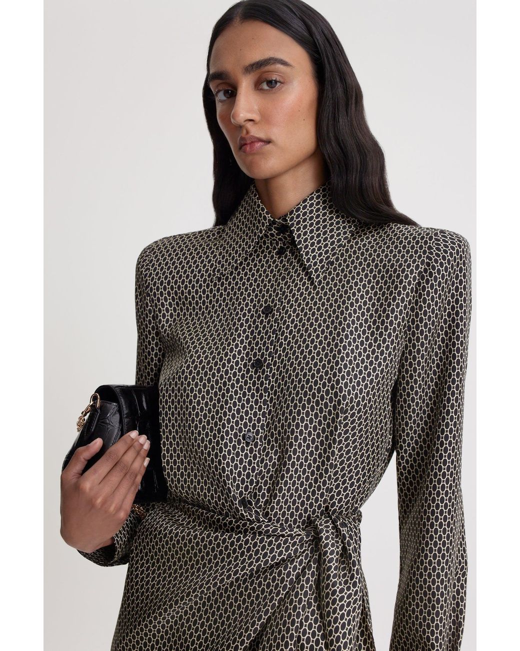 Scanlan Theodore Silk Chain Print Wrap Dress in Gray | Lyst