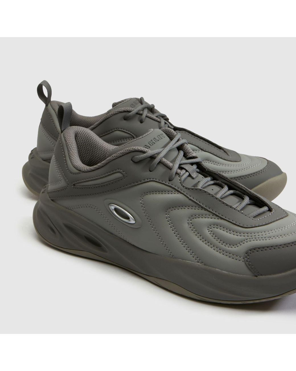 Oakley Gray Strike Baseline Trainers for men