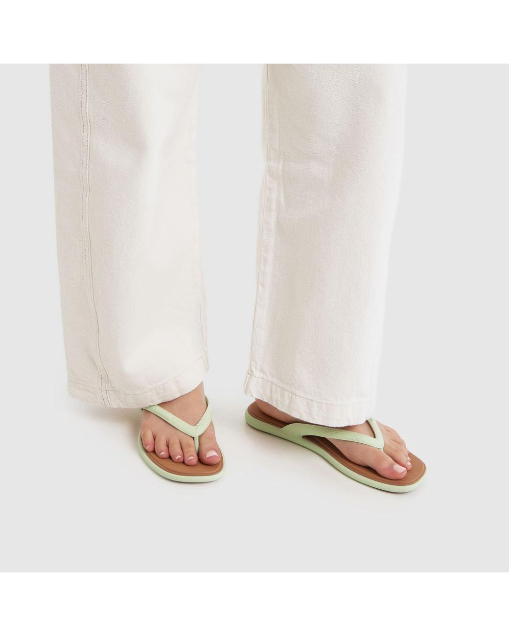 Reef Metallic Water Willow Malibu Sandals