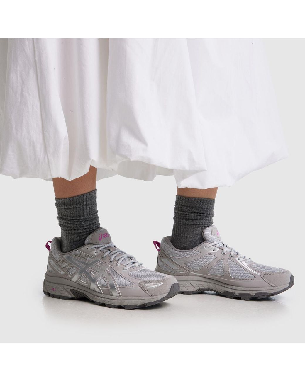 Asics White Gel-Venture 6 Trainers