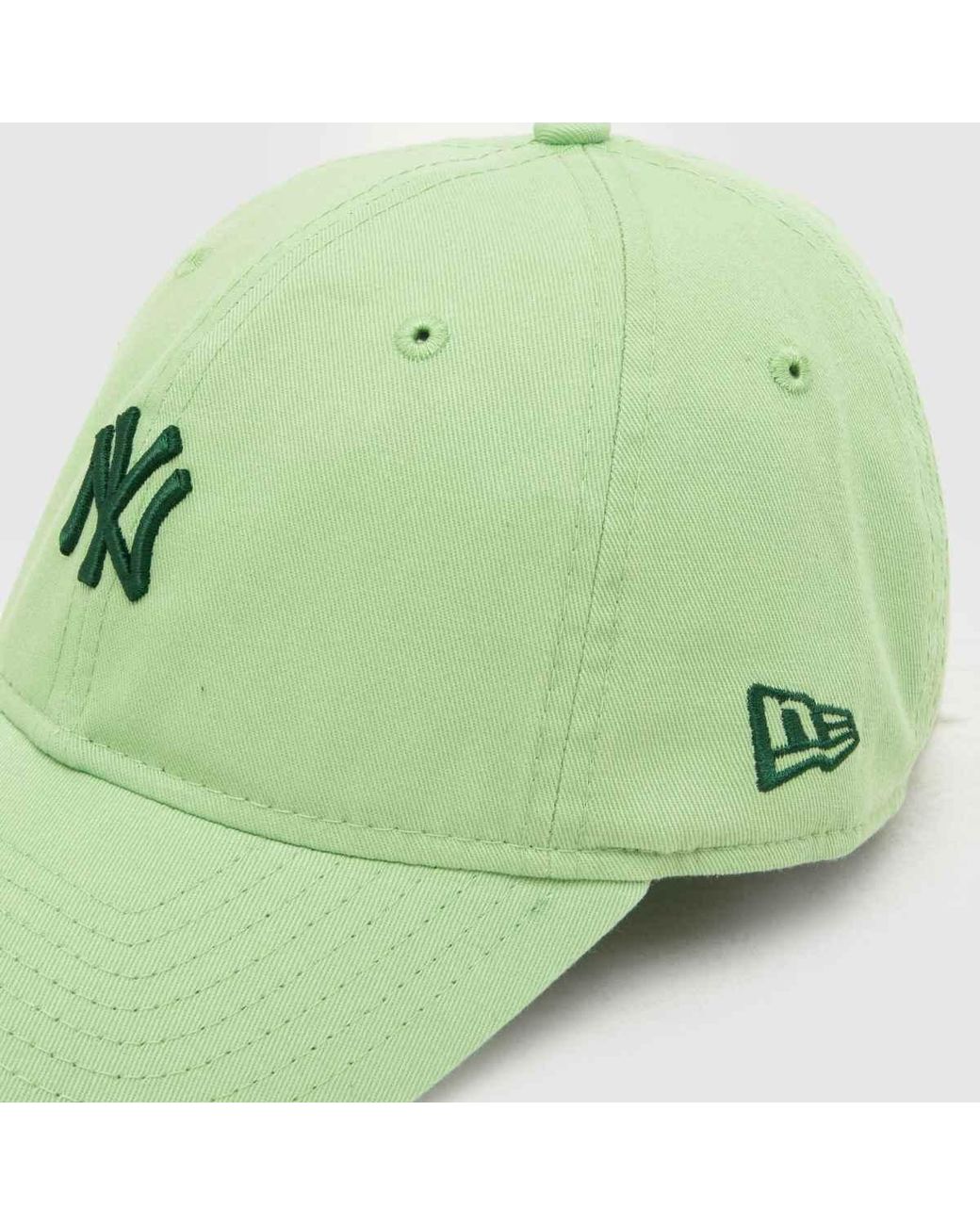 KTZ Green 9Twenty Yankees Mini Logo Cap