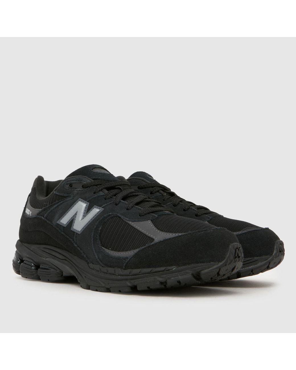 New Balance Black 2002R Trainers for men