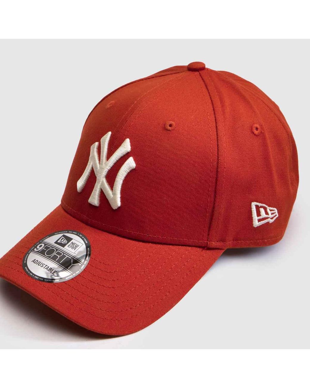 KTZ Red 9Forty League Essential Cap