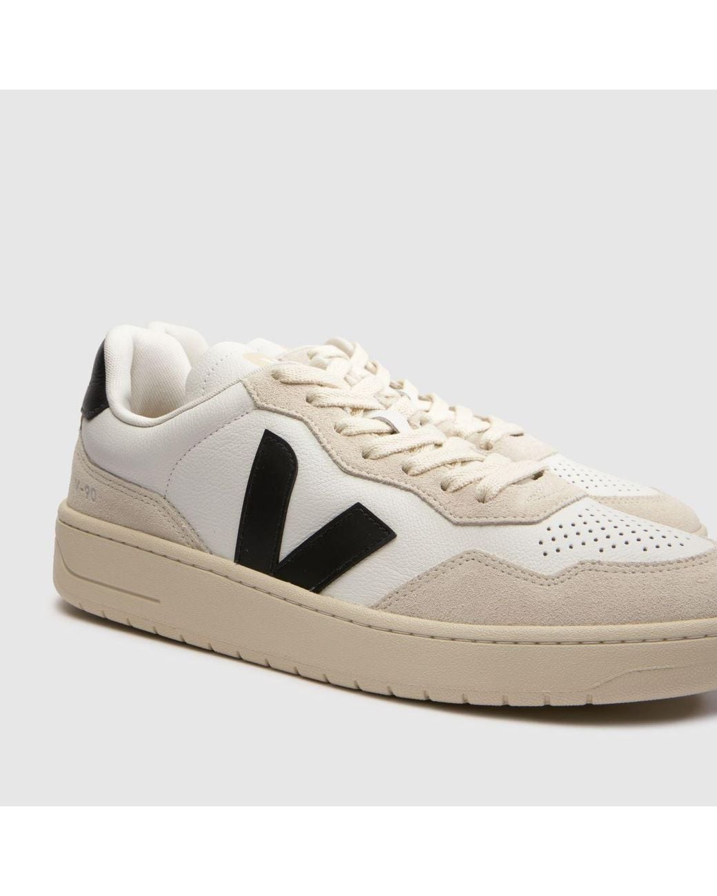 Veja Natural V-90 Trainers for men